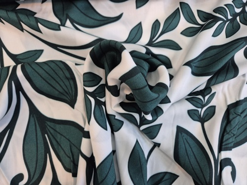 Viskose Simply Flowers by Lillesol & Pelle